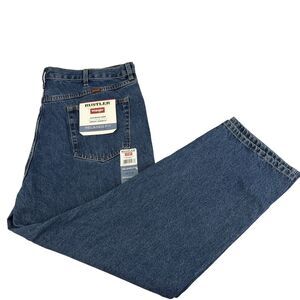 New Mens Rustler Wrangler Relaxed Fit Straight Leg Denim Jeans Size 42x29 NWT
